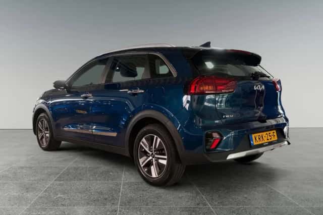 Kia Niro (2022) thumbnail 3