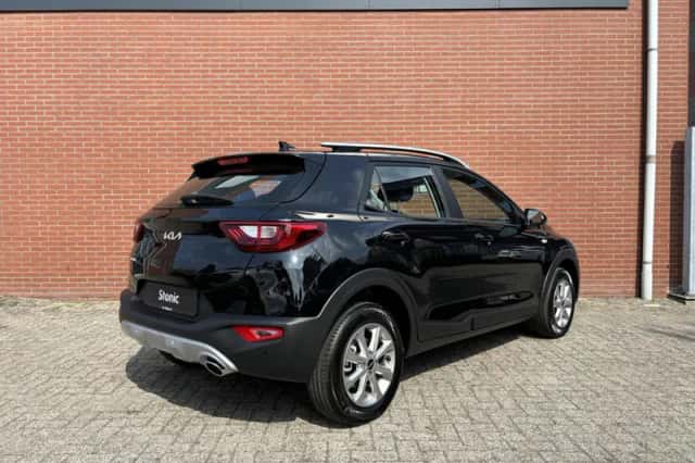 Kia Stonic (2026) thumbnail 4