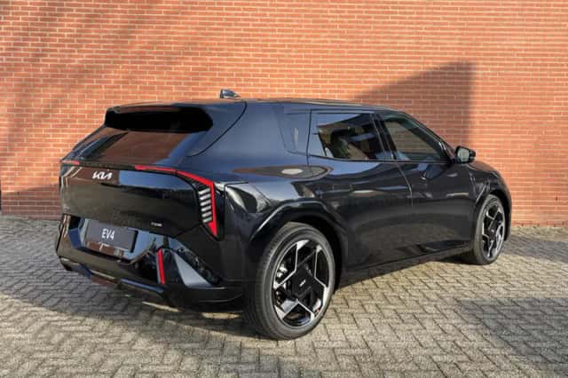 Kia EV4 (2026) thumbnail 5