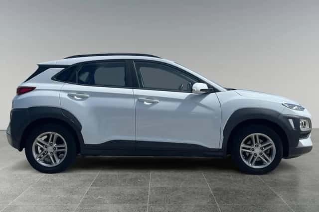 Hyundai Kona (2018) thumbnail 5