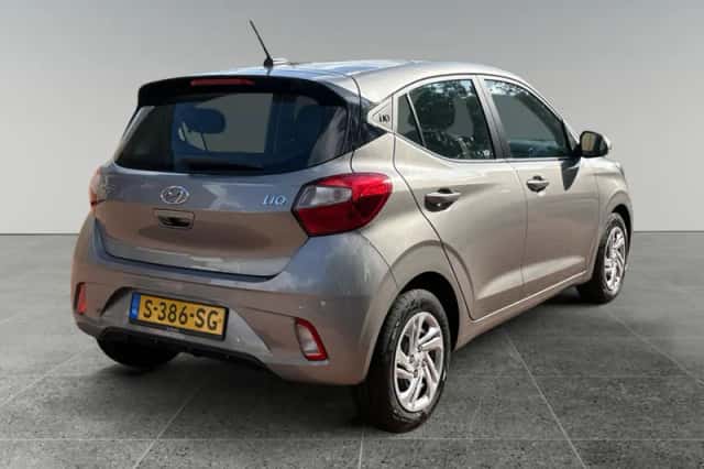 Hyundai i10 (2023) thumbnail 6