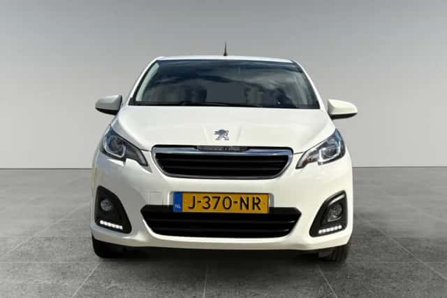 Peugeot 108 (2020) thumbnail 2