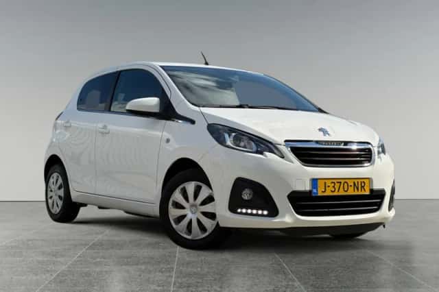 Peugeot 108 (2020) thumbnail 3