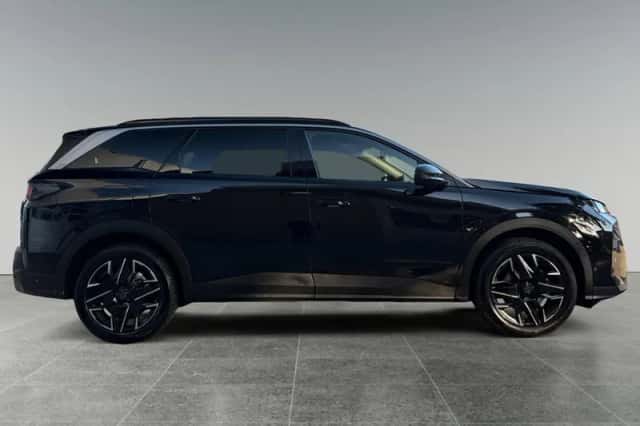 Peugeot 5008 (2025) thumbnail 4