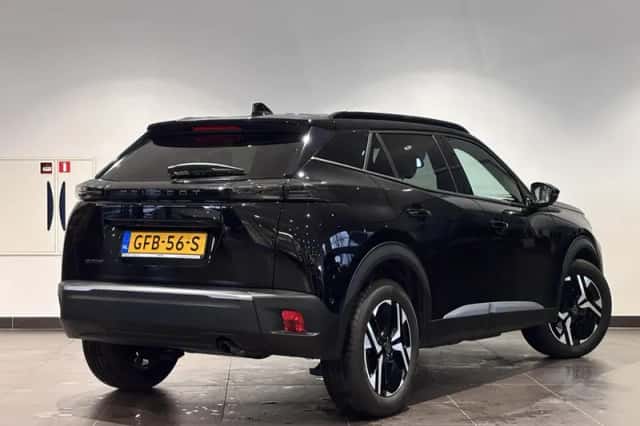 Peugeot 2008 (2024) thumbnail 6