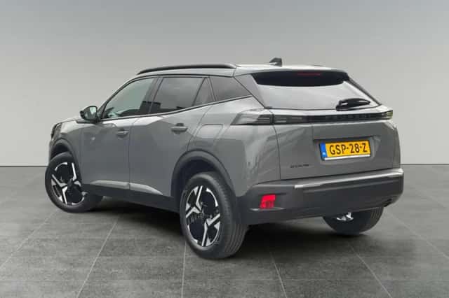 Peugeot 2008 (2024) thumbnail 3
