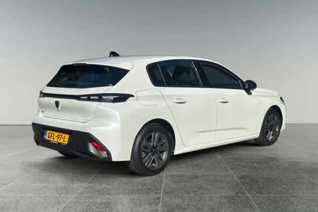 Peugeot 308 (2022) thumbnail 5