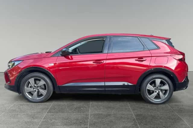 Opel Grandland (2023) thumbnail 2