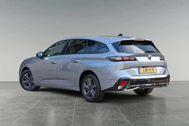 Peugeot 308 (2024) thumbnail 3