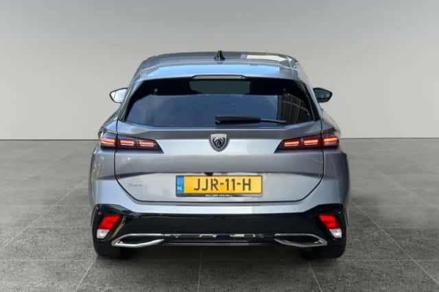 Peugeot 308 (2024) thumbnail 4