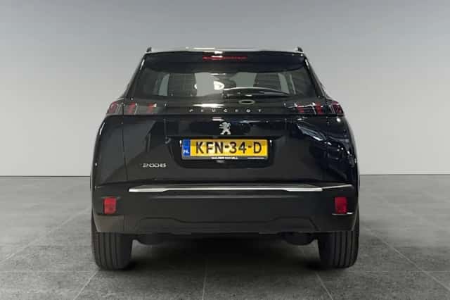 Peugeot e-2008 (2021) thumbnail 4