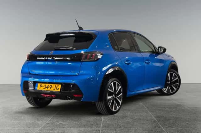 Peugeot 208 (2022) thumbnail 6
