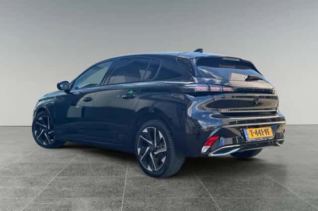 Peugeot 308 (2022) thumbnail 3