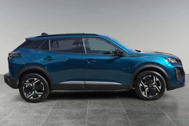 Peugeot 2008 (2025) thumbnail 4