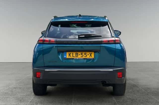 Peugeot 2008 (2025) thumbnail 6