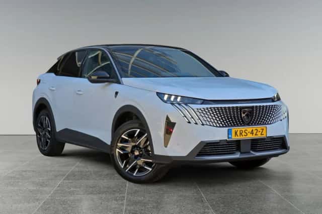 Peugeot 3008 (2025) thumbnail 3