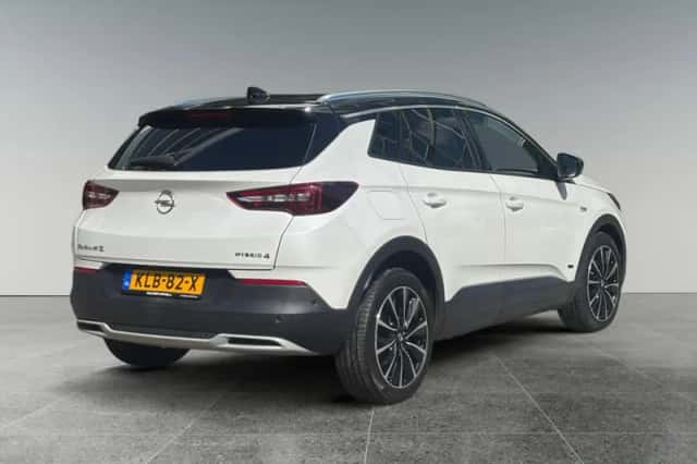 Opel Grandland X (2021) thumbnail 4