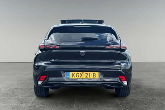 Peugeot e-308 (2026) thumbnail 4