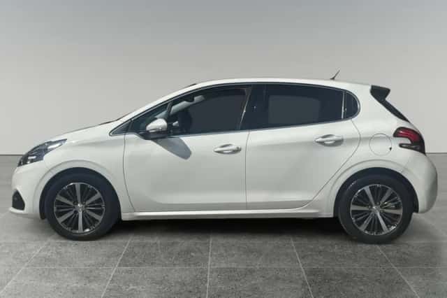 Peugeot 208 (2019) thumbnail 2