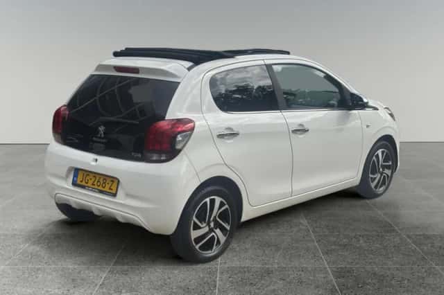 Peugeot 108 (2016) thumbnail 5