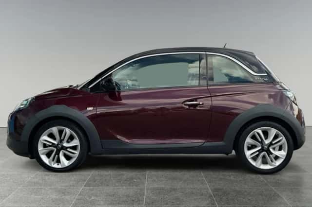 Opel Adam (2018) thumbnail 2