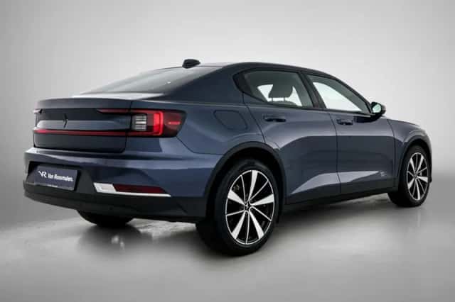 Polestar 2 (2023) thumbnail 4