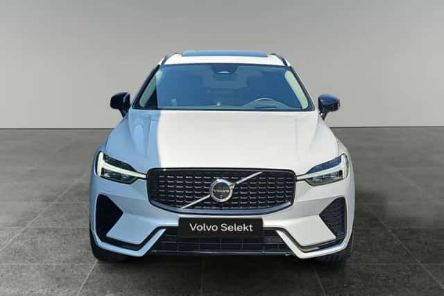 Volvo XC60 (2025) thumbnail 2