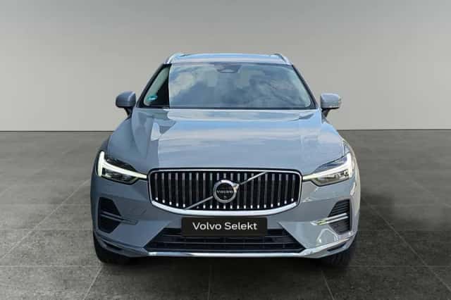 Volvo XC60 (2025) thumbnail 2