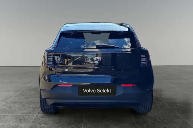 Volvo EX30 (2026) thumbnail 4