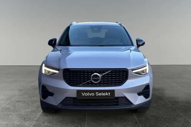 Volvo XC40 (2025) thumbnail 5