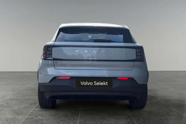 Volvo EX30 (2025) thumbnail 4