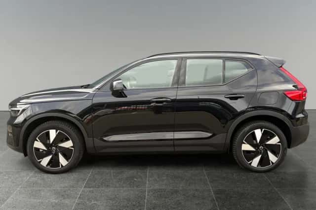 Volvo EX40 (2025) thumbnail 2