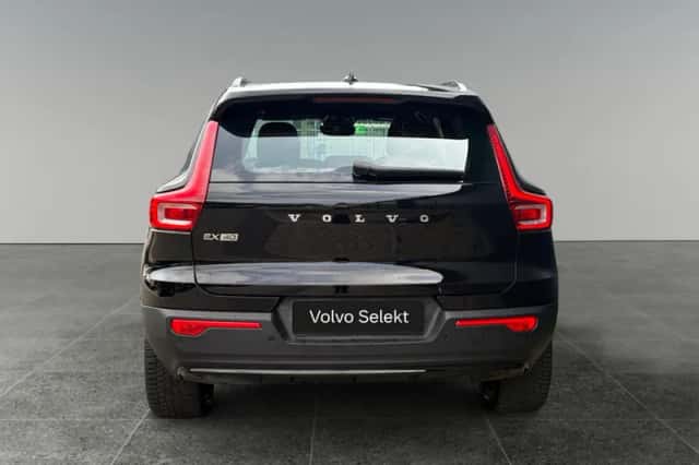 Volvo EX40 (2025) thumbnail 4