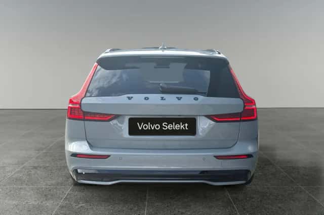 Volvo V60 (2024) thumbnail 4