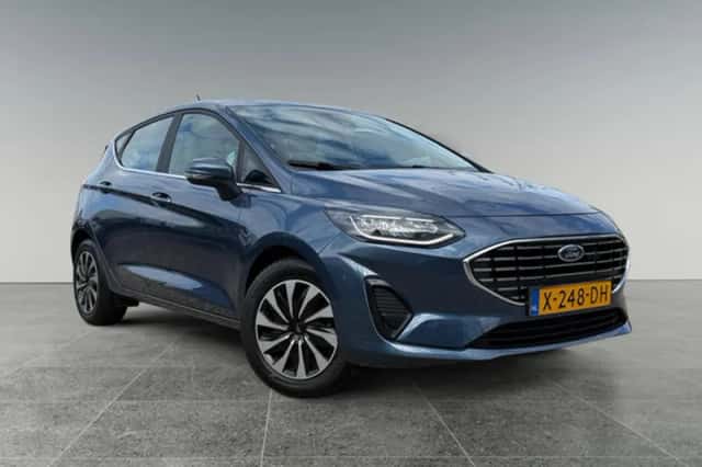 Ford Fiesta (2023) thumbnail 2