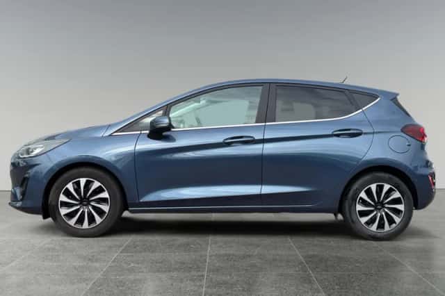 Ford Fiesta (2023) thumbnail 2