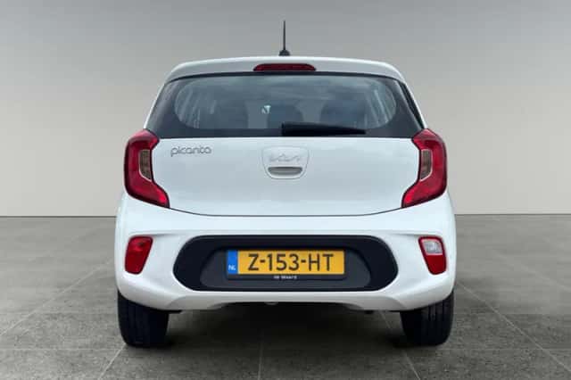 Kia Picanto (2024) thumbnail 4