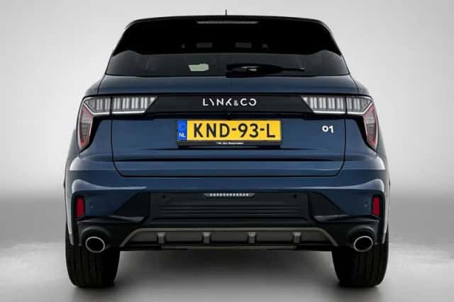 Lynk & Co 01 (2023) thumbnail 3