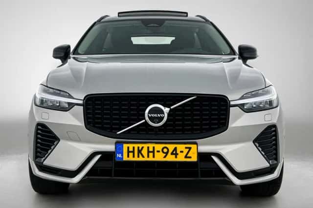 Volvo XC60 (2025) thumbnail 5