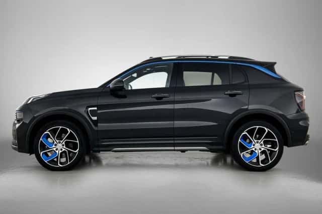 Lynk & Co 01 (2023) thumbnail 2