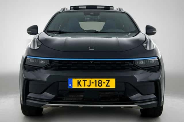 Lynk & Co 01 (2023) thumbnail 5