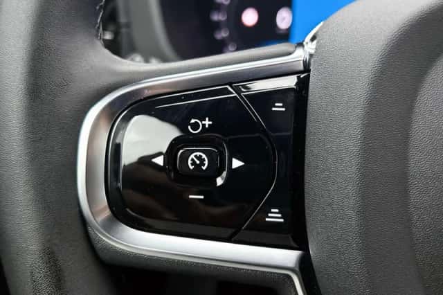 Volvo XC60 (2026) thumbnail 6