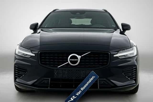 Volvo V60 (2022) thumbnail 5