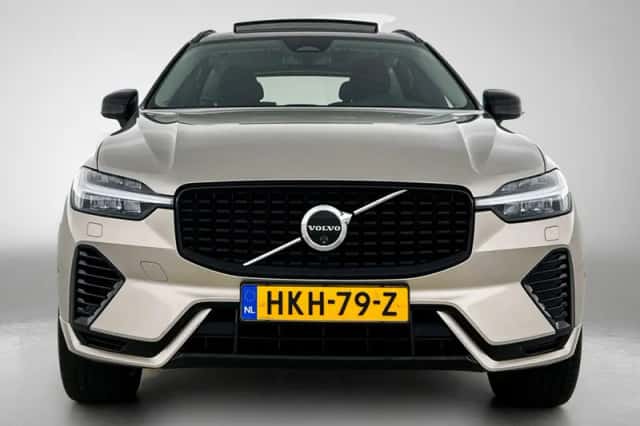 Volvo XC60 (2025) thumbnail 5