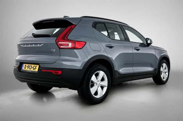 Volvo XC40 (2020) thumbnail 4