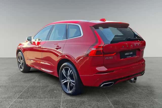 Volvo XC60 (2018) thumbnail 4