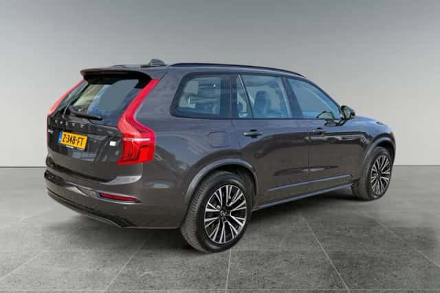 Volvo XC90 (2024) thumbnail 6