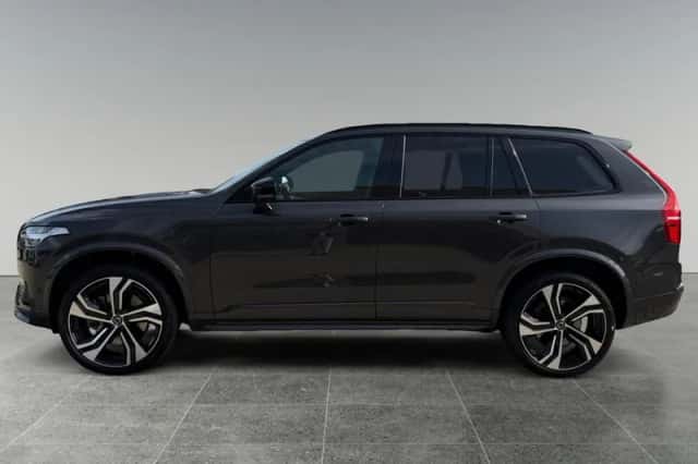 Volvo XC90 (2024) thumbnail 3