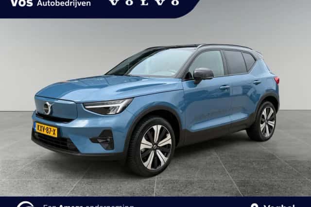 Volvo XC40 (2023) thumbnail 1