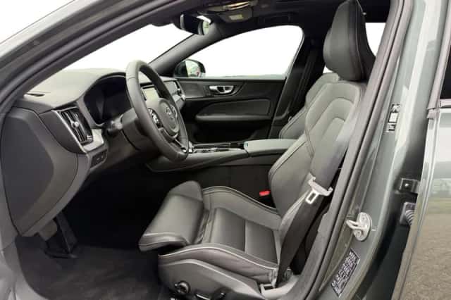 Volvo V60 (2026) thumbnail 4